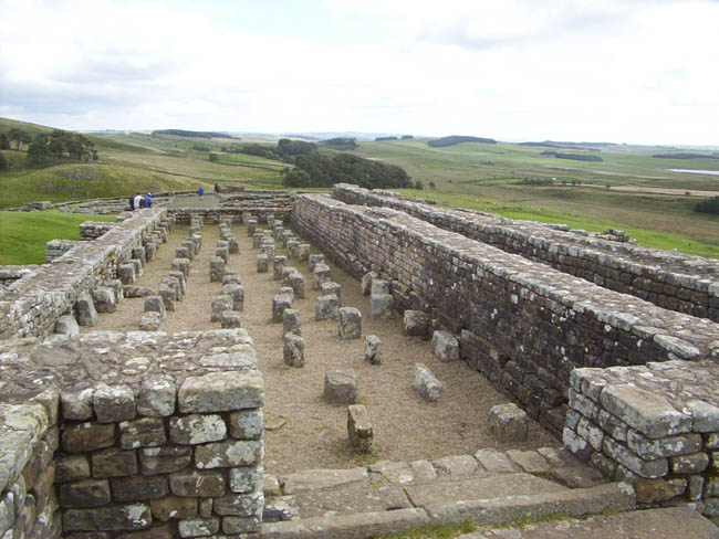 H-Hadrian'sWall-03HousheadChesters21