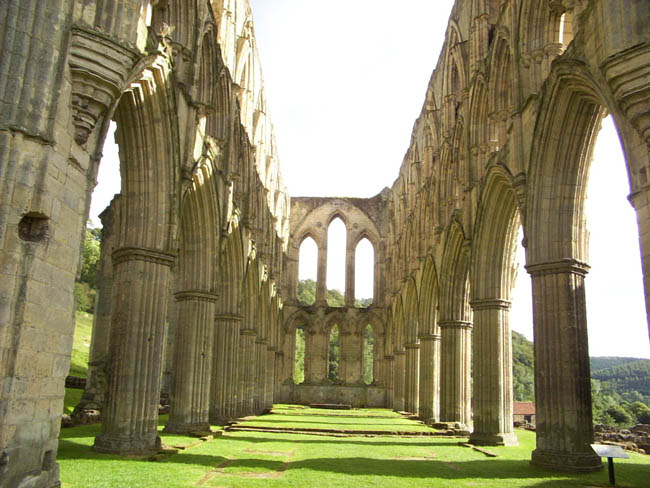 J-York-04RiveauxAbbey24